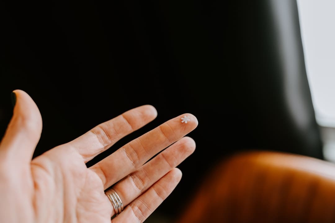 生计与抱负的博弈，爱奇艺《姐姐当家》实在见证中女的破局勇气